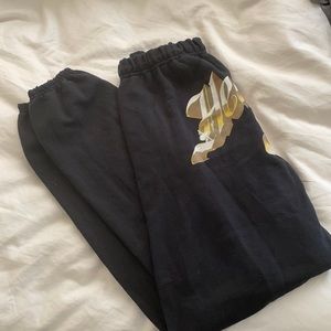 Boys lie sweatpants!